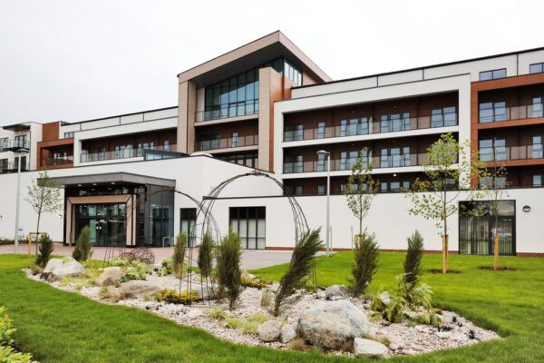 2 Bedroom Apartment, Longbridge, Longbridge
