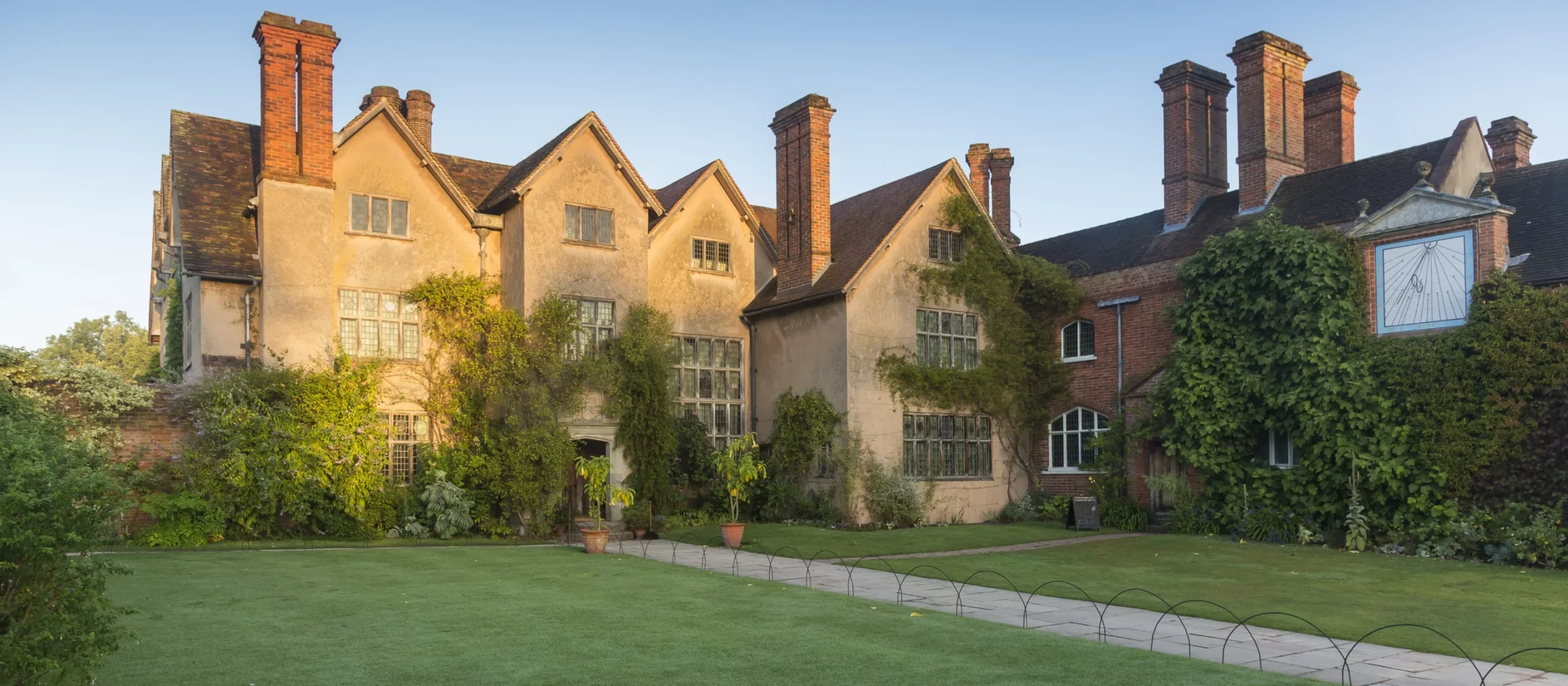 Living in Solihull: Why it’s the perfect place to call home in retirement