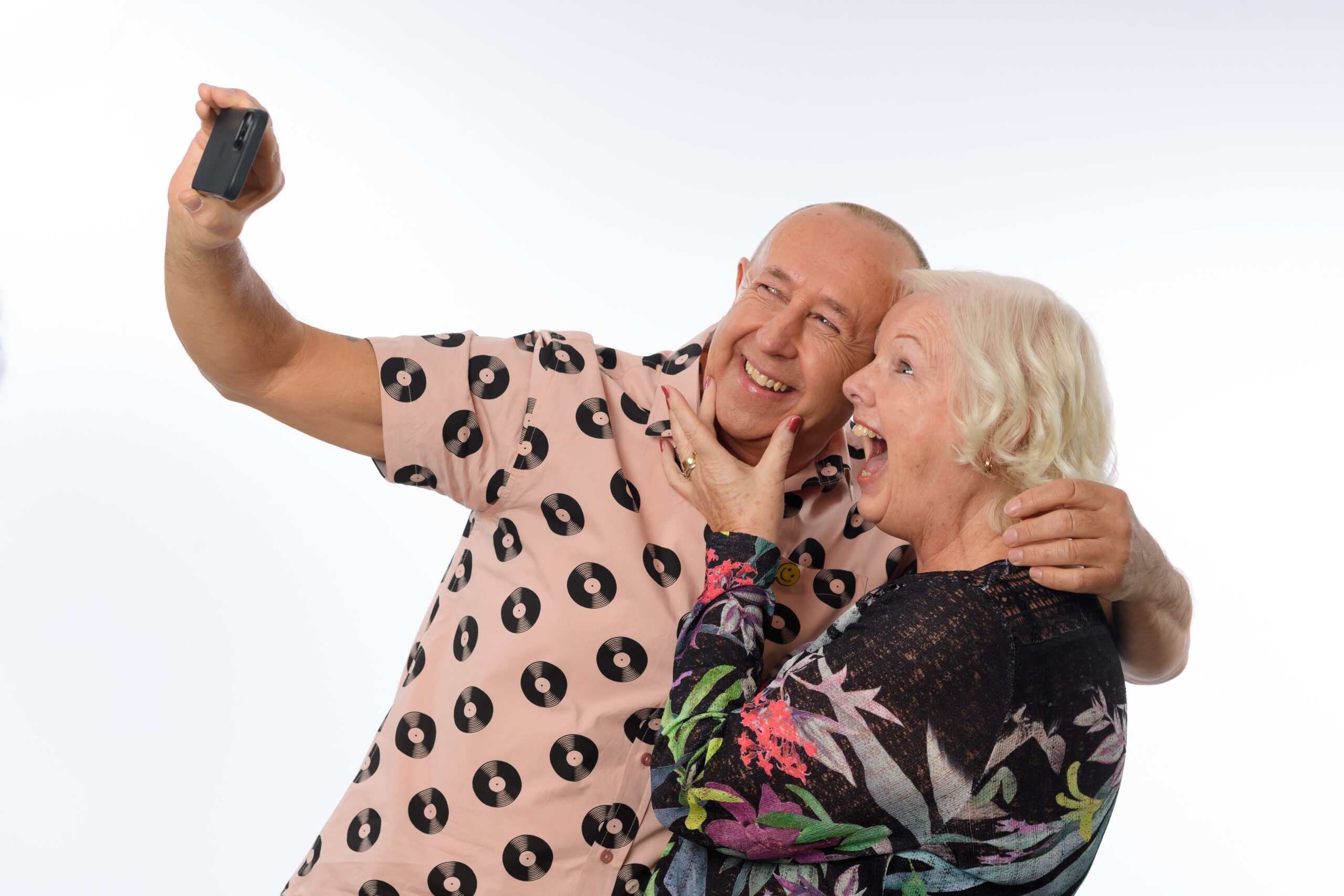 Sandra and Roy taking a selfie